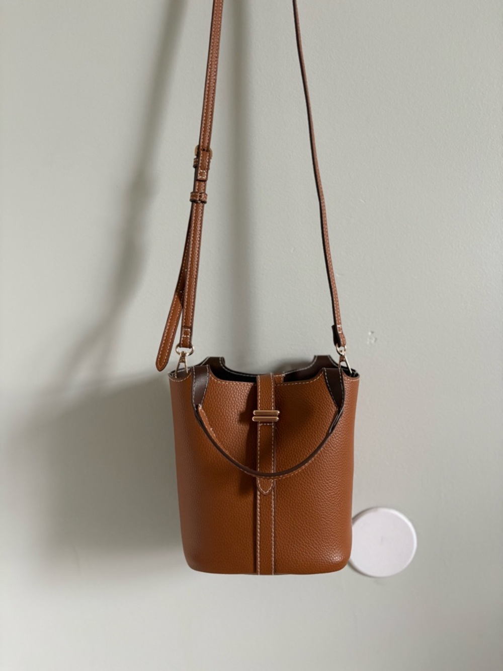 a new day Tan Brown Pebbled Leather Bucket Crossbody Bag